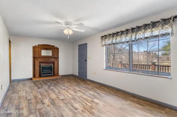 $229,900 | 691 Barclay Lane, Jellico, TN 37762