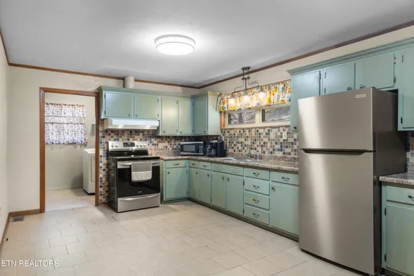 $229,900 | 691 Barclay Lane, Jellico, TN 37762