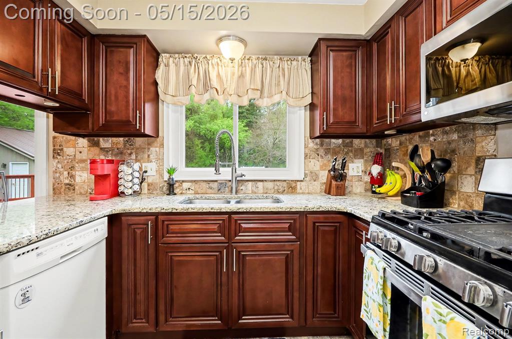 8909 Pippen Drive Romeo, MI 48065 - Photo 19 of 48