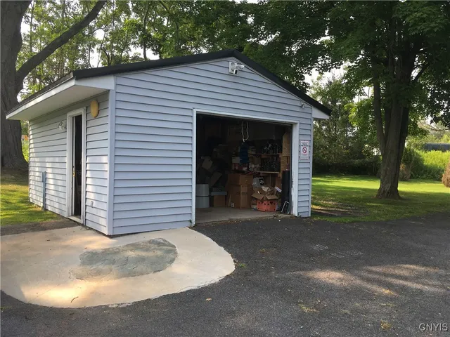 $1,500,000 | 3418 & 3420 State Route 104, Mexico, NY 13114