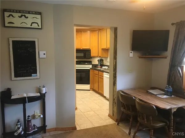 $1,500,000 | 3418 & 3420 State Route 104, Mexico, NY 13114