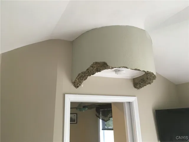 $1,500,000 | 3418 & 3420 State Route 104, Mexico, NY 13114