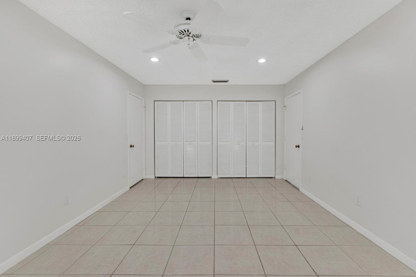 21686 Arriba Real, Unit 40A Boca Raton, FL 33433 - Photo 23 of 53 a view of a livingroom with an empty space