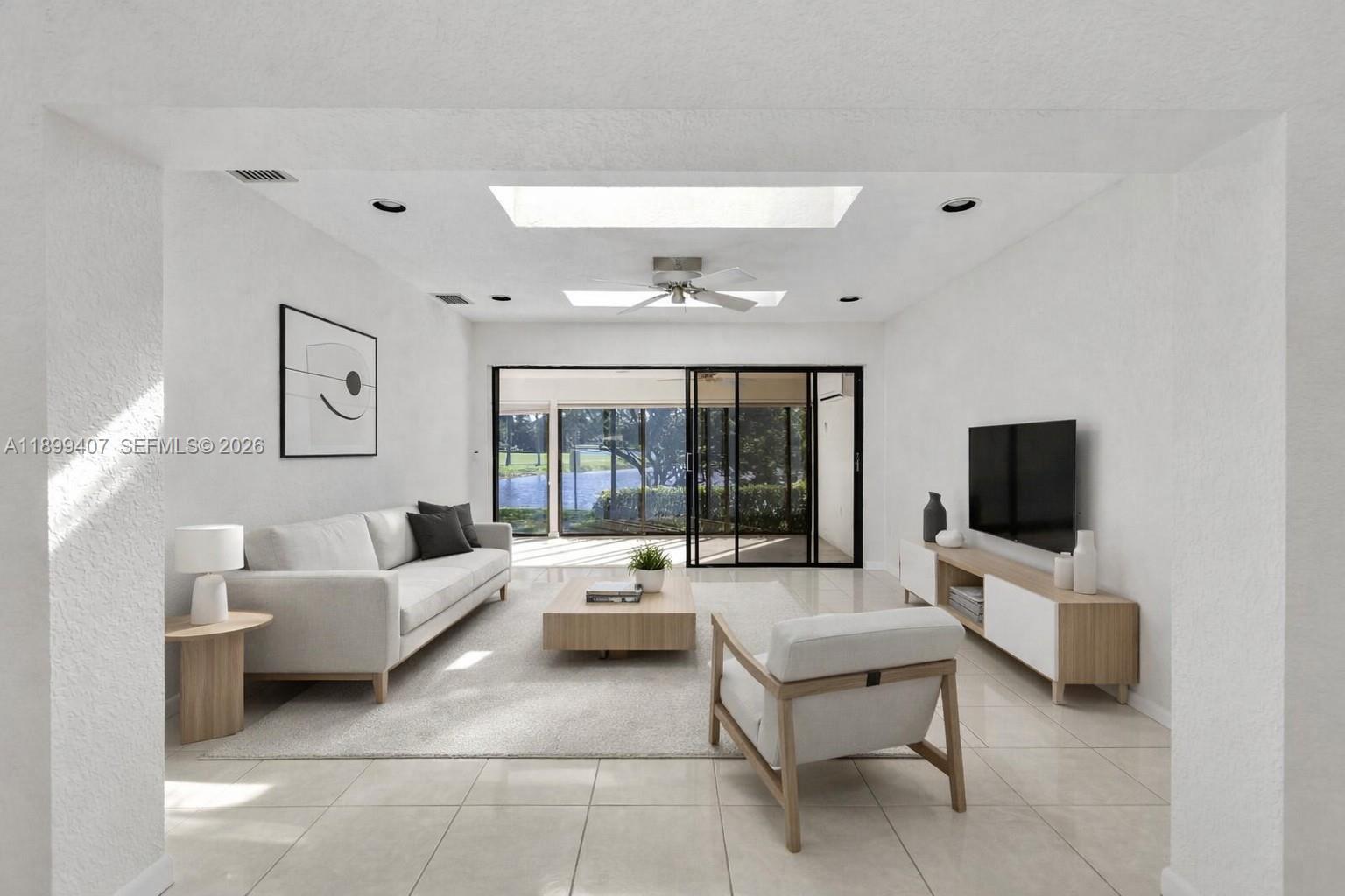 21686 Arriba Real, Unit 40A Boca Raton, FL 33433 - Photo 5 of 53 Staged