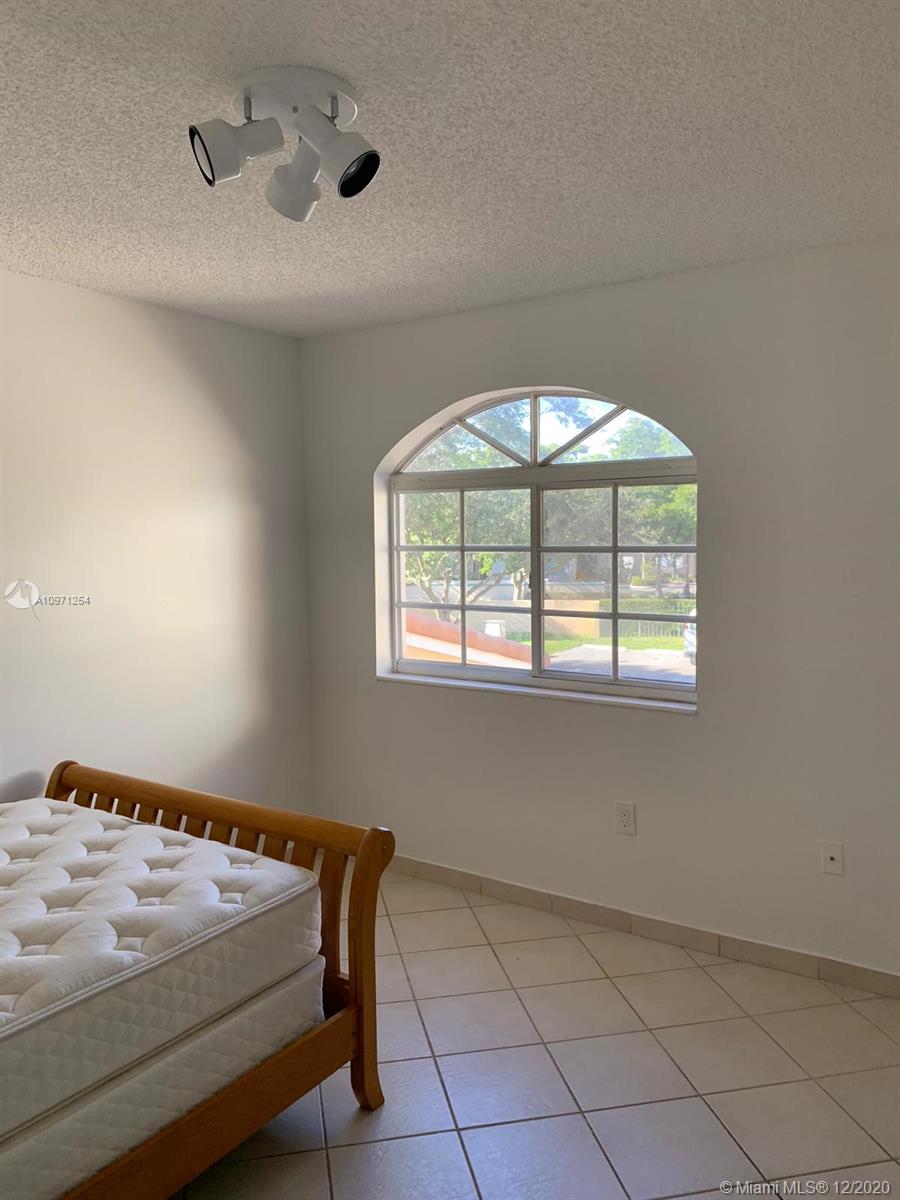 14705 Balgowan Road, Unit 20211 Miami Lakes, FL 33016 - Photo 17 of 33 Gallery Image 17