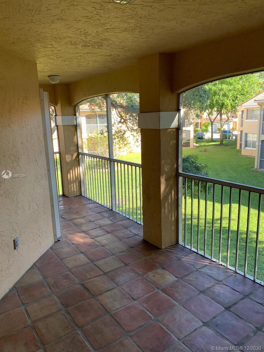 14705 Balgowan Road, Unit 20211 Miami Lakes, FL 33016 - Photo 6 of 33 Gallery Image 6