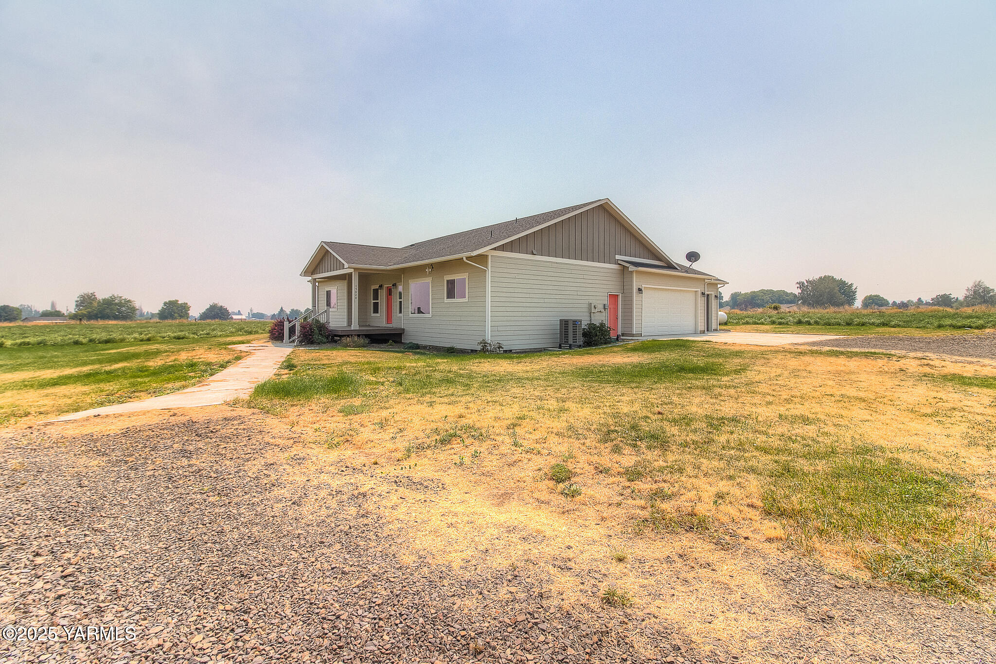 15020 Douglas Road Yakima, WA 98908 - Photo 34 of 38 34 Exterior