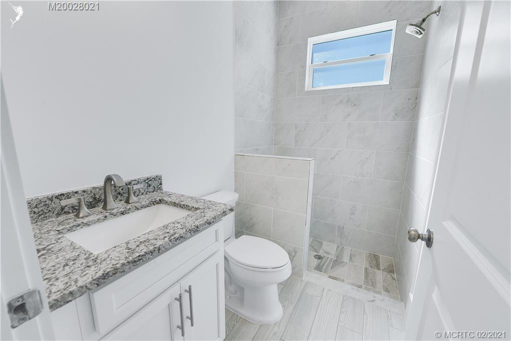 665 Southwest Cleveland Avenue Stuart, FL 34994 - Photo 19 of 77 Gallery Image 19
