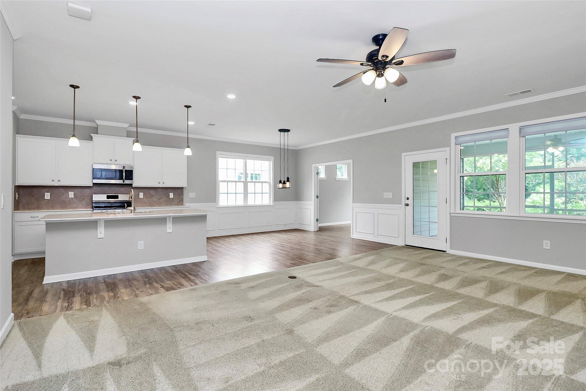 5149 Samoa Ridge Drive Lancaster, SC 29720 - Photo 14 of 40 a view of an empty room with window and cabinet