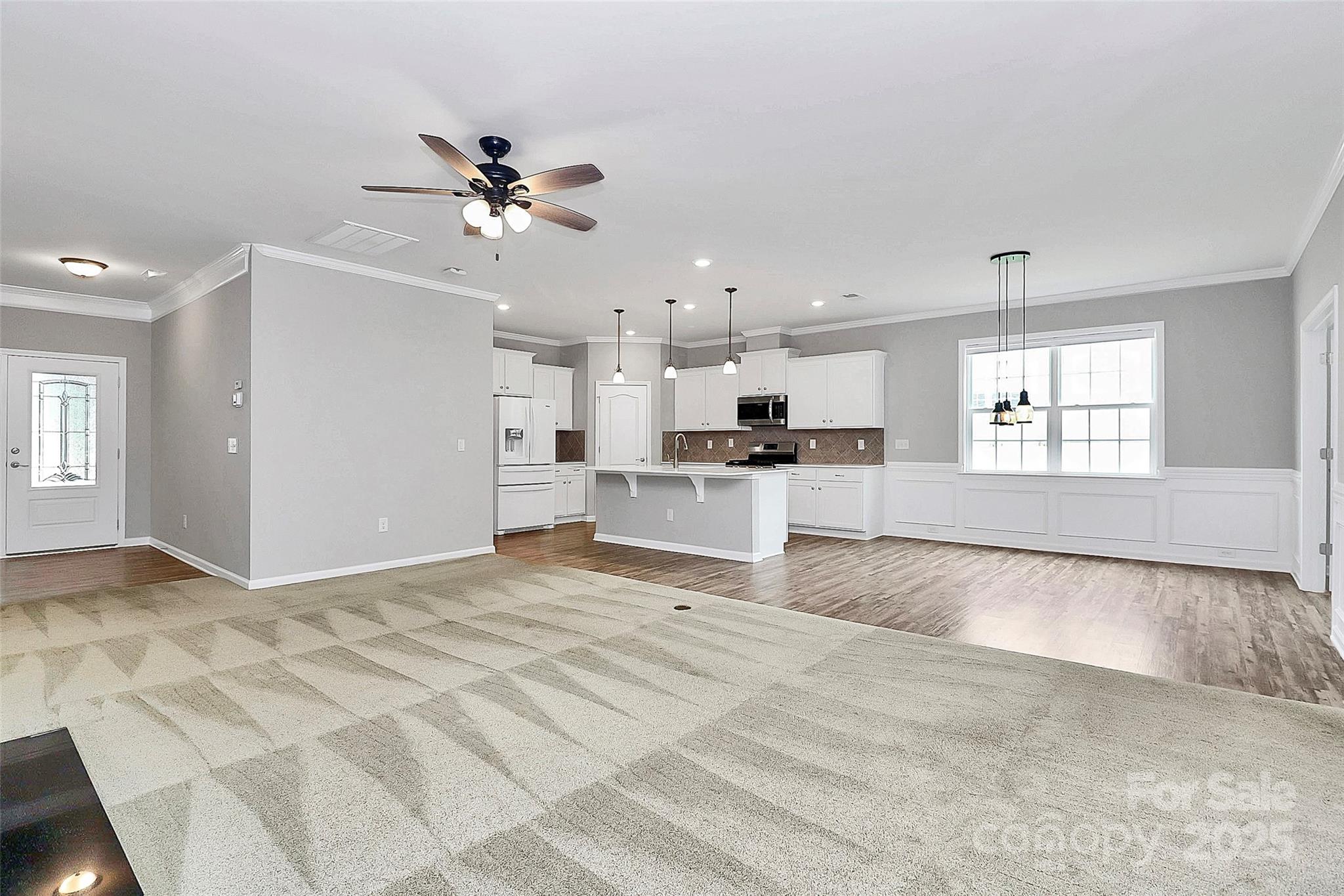 5149 Samoa Ridge Drive Lancaster, SC 29720 - Photo 17 of 40 a view of an empty room with window and cabinet