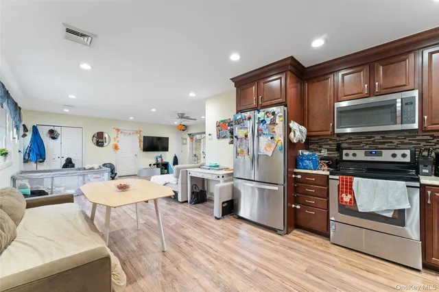 $899,000 | 54-58 De Liso Lane, Mahopac, NY 10541