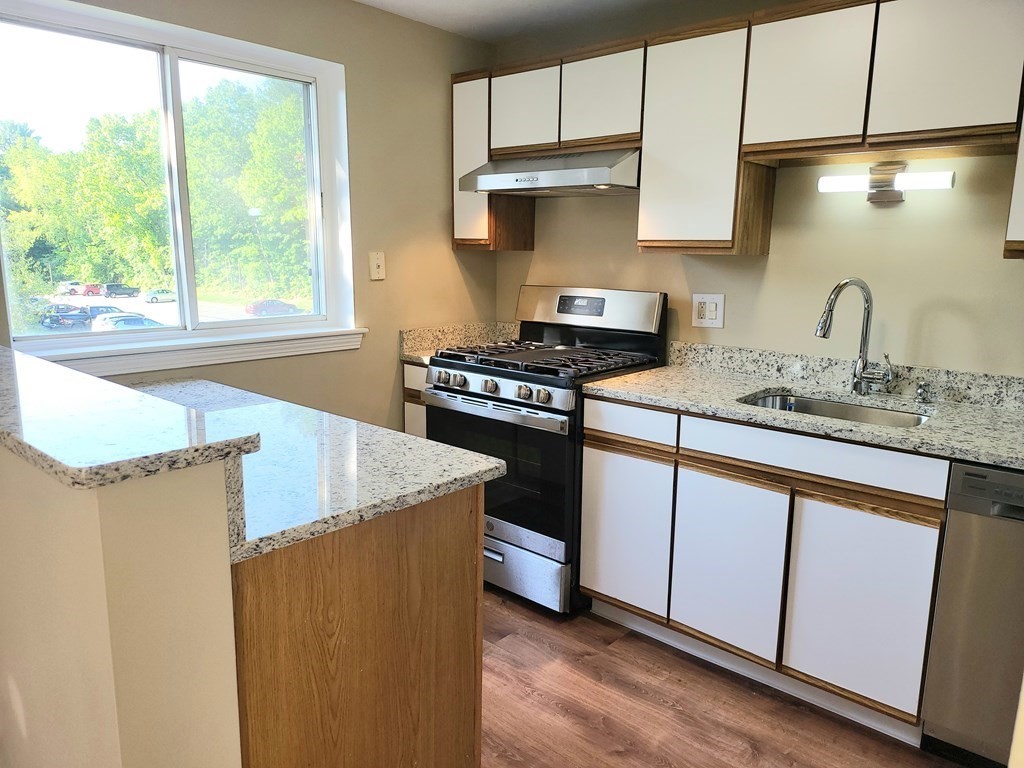 360 Littleton Road, Unit C11 Chelmsford, MA 01824 - Photo 2 of 17 Gallery Image 2