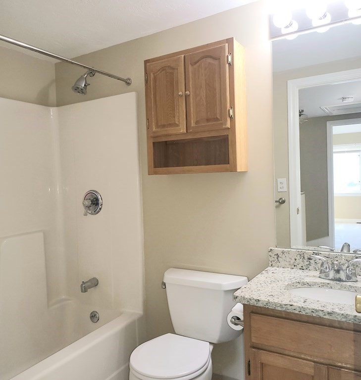 360 Littleton Road, Unit C11 Chelmsford, MA 01824 - Photo 7 of 17 Gallery Image 7