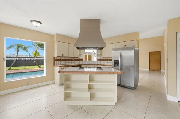 $4,000 | 631 Southwest 88th Court, Miami, FL 33174