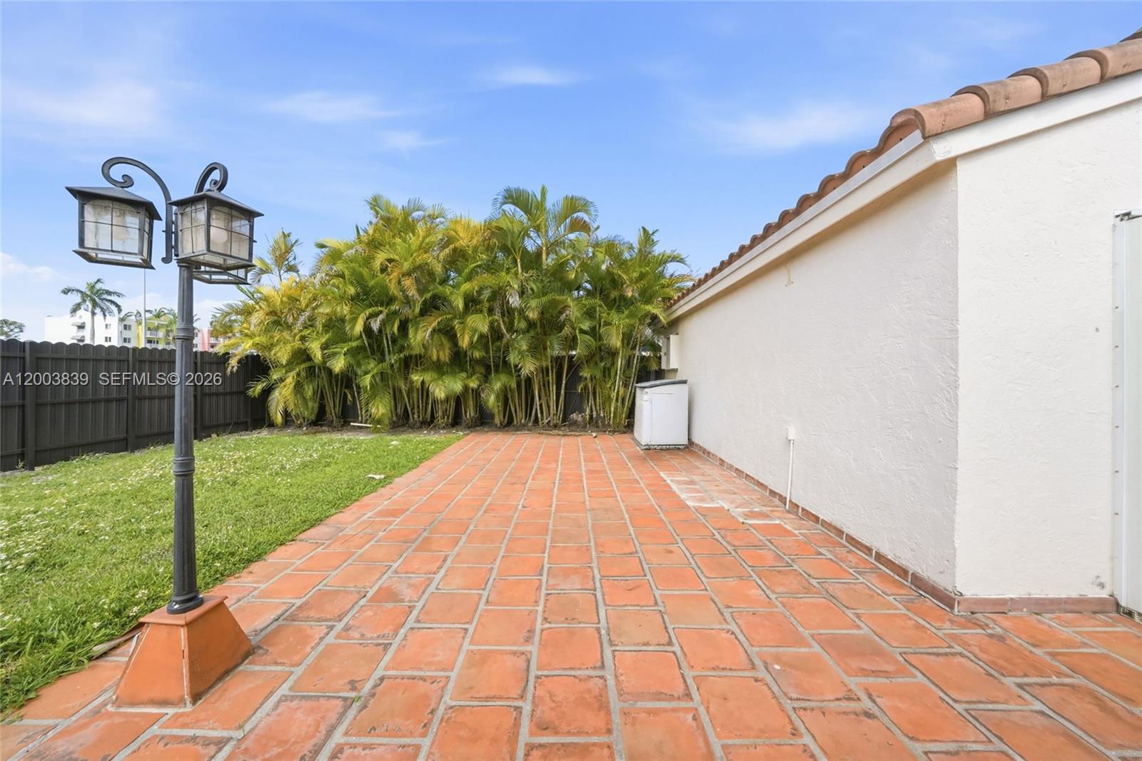 631 Southwest 88th Court Miami, FL 33174 - Photo 17 of 28 a view of backyard with a garden and plants