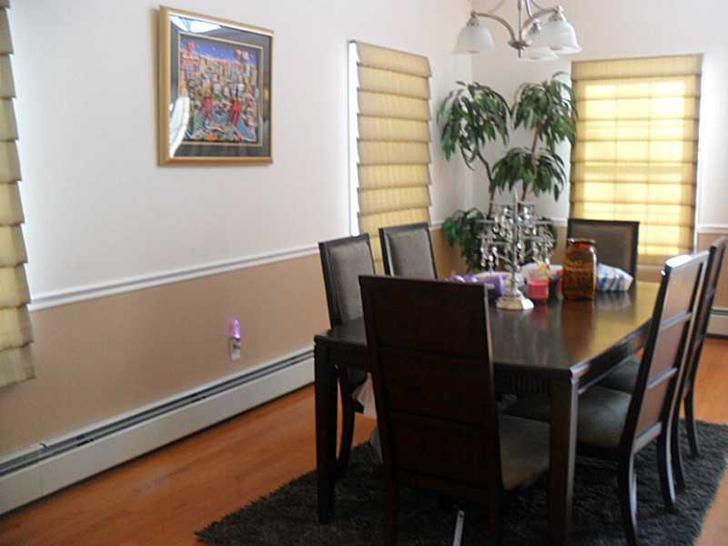 4 Asylum Road, Unit E North Providence, RI 02904 - Photo 6 of 17 Dining Room.