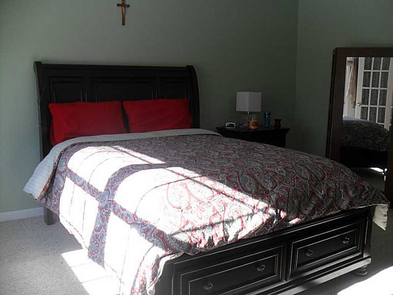 4 Asylum Road, Unit E North Providence, RI 02904 - Photo 8 of 17 Bedroom.
