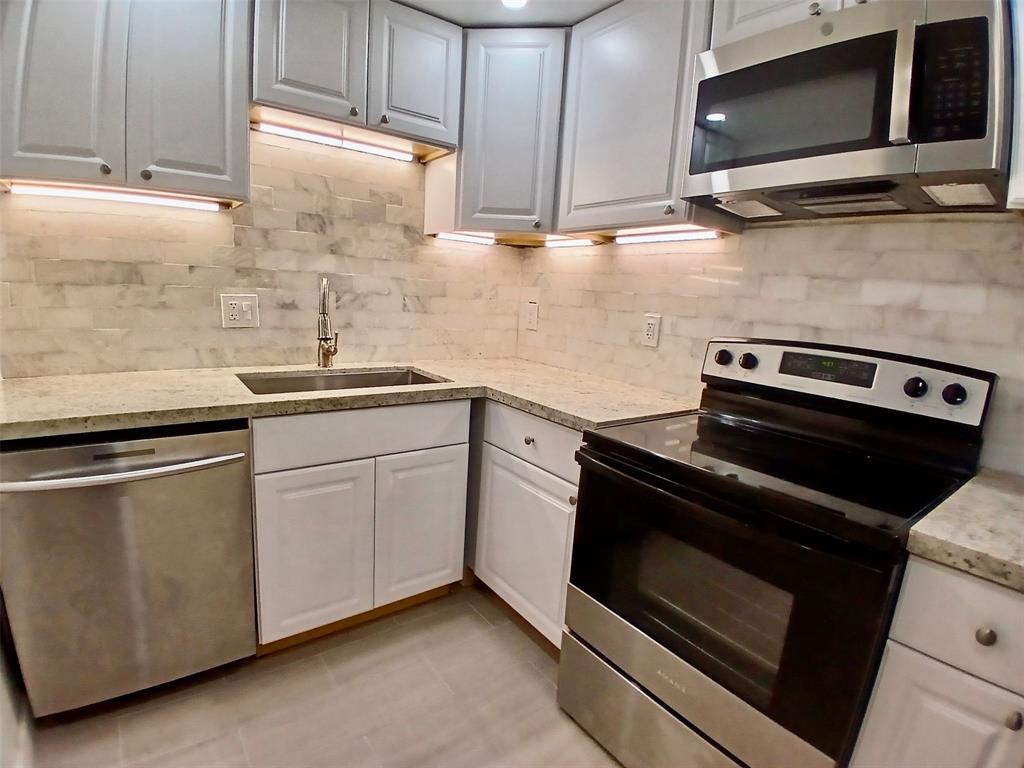 4164 Inverrary Drive, Unit 311 Lauderhill, FL 33319 - Photo 4 of 28