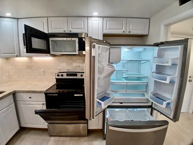 $149,000 | 4164 Inverrary Drive, Unit 311, Lauderhill, FL 33319