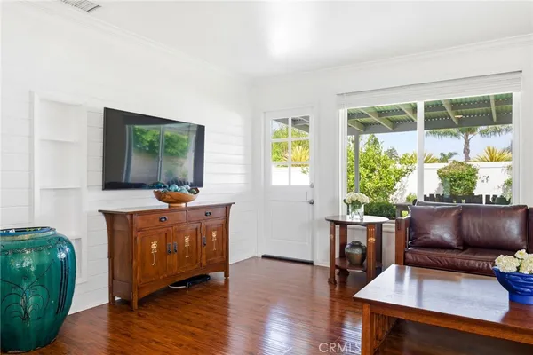 $1,299,000 | 956 West Wilson Street, Costa Mesa, CA 92627