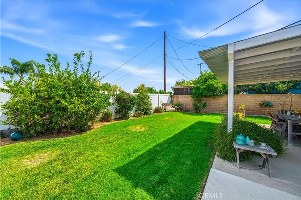 $1,299,000 | 956 West Wilson Street, Costa Mesa, CA 92627