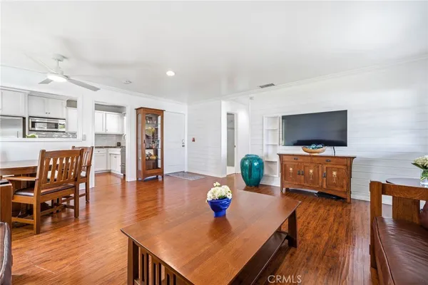 $1,299,000 | 956 West Wilson Street, Costa Mesa, CA 92627