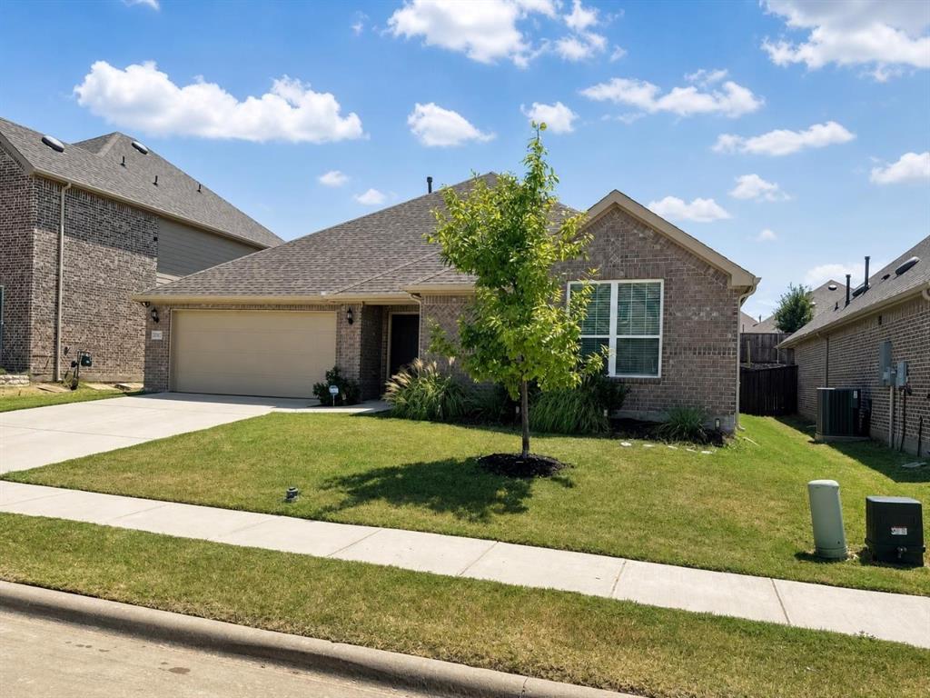 2812 Ranger Lane Aubrey, TX 76227 - Photo 2 of 32 Gallery Image 2