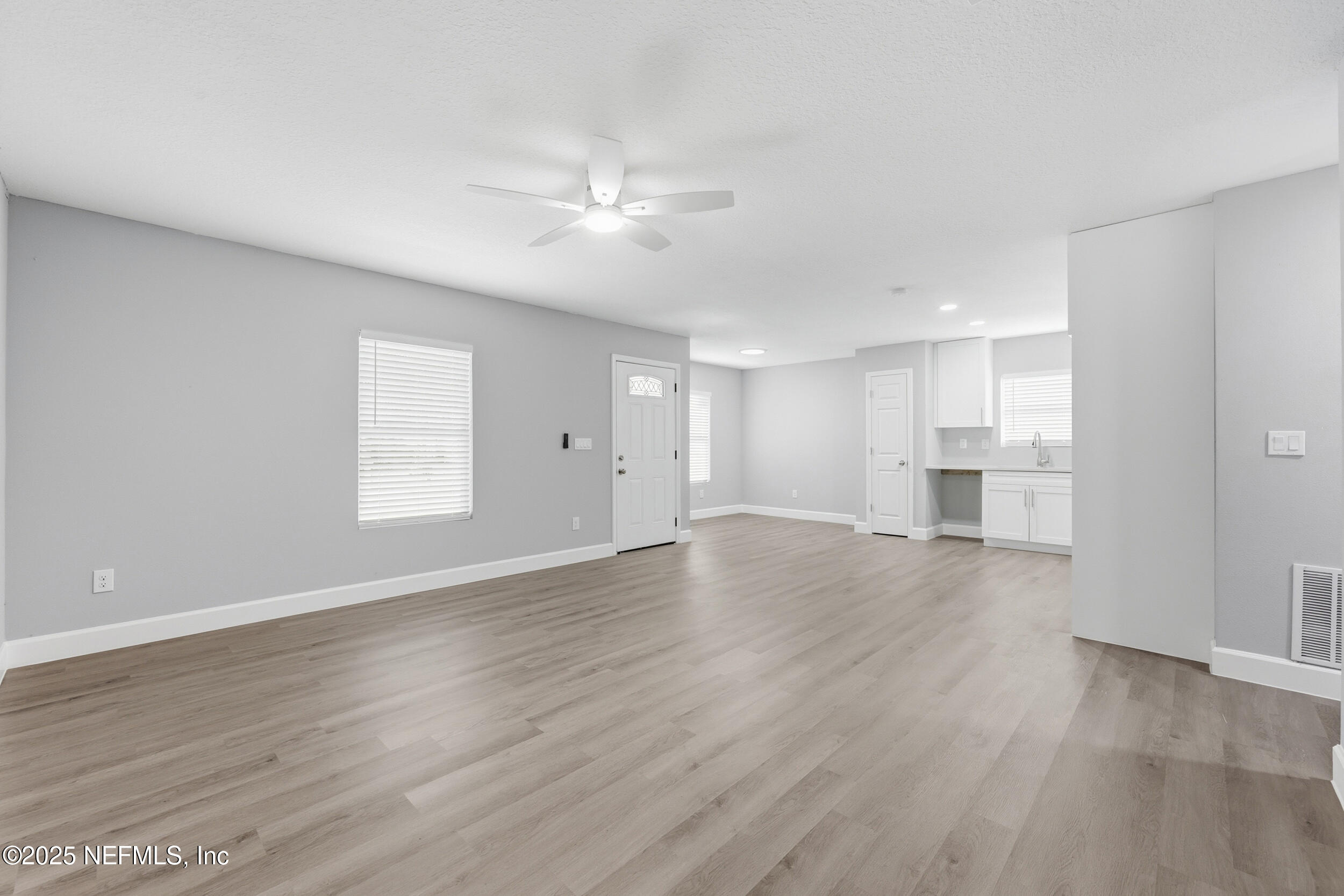 1314 Rushing Street Jacksonville, FL 32209 - Photo 7 of 33 the real estateographers_006