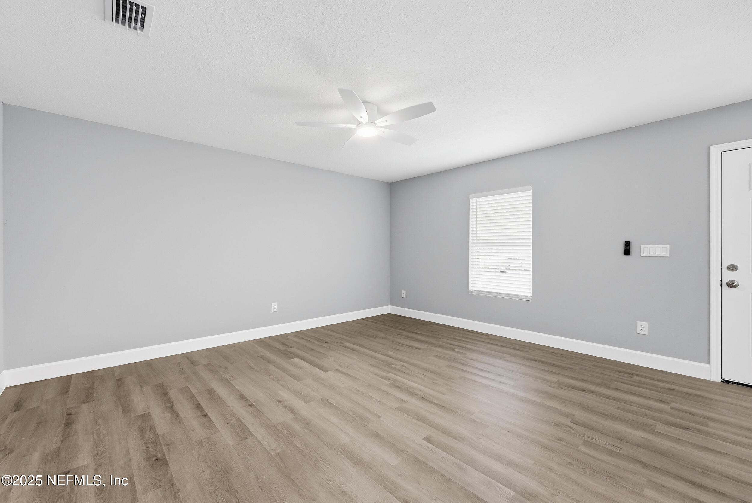1314 Rushing Street Jacksonville, FL 32209 - Photo 8 of 33 the real estateographers_007