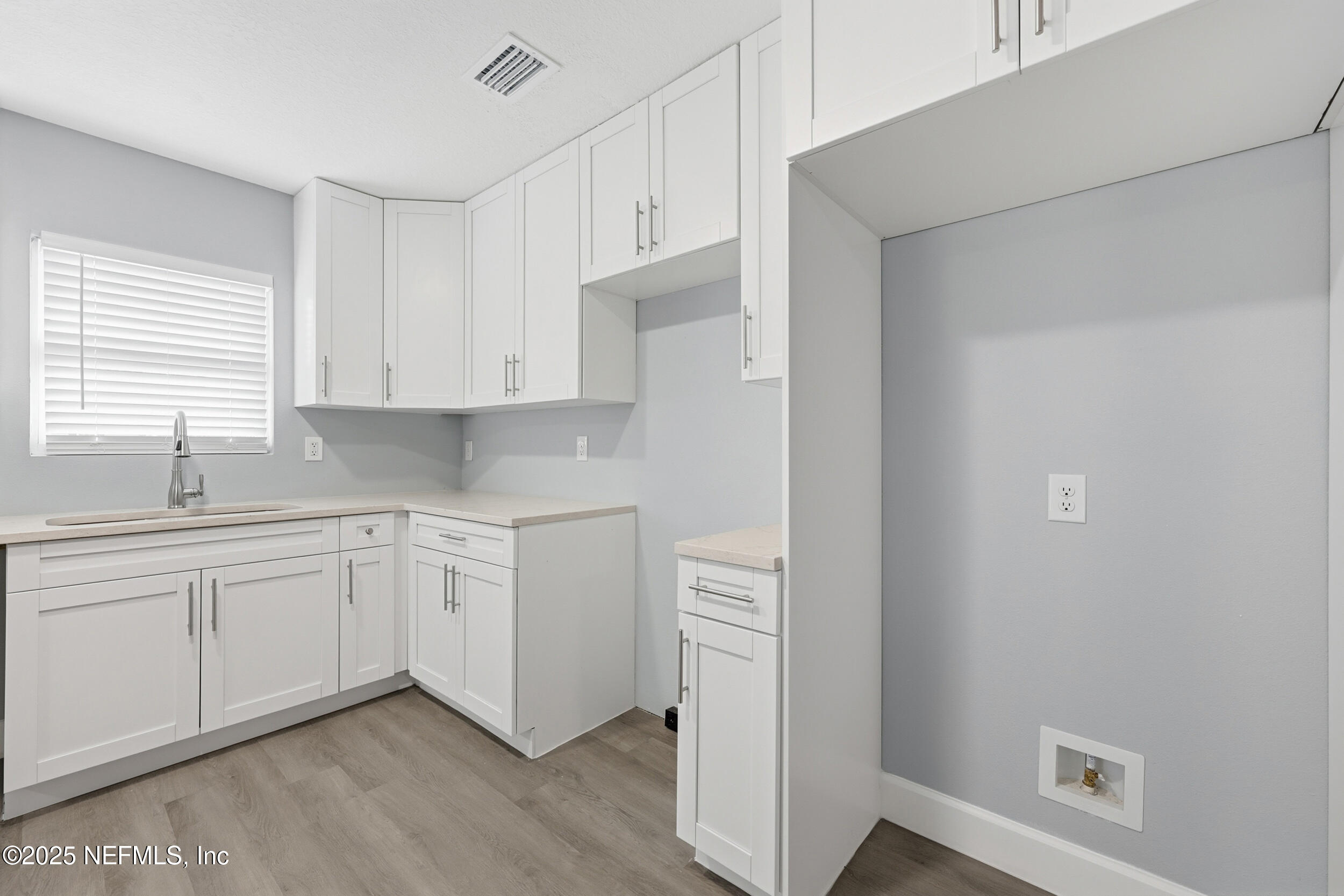 1314 Rushing Street Jacksonville, FL 32209 - Photo 10 of 33 the real estateographers_009