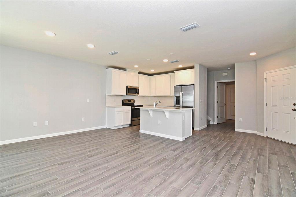 4365 Campsite Loop Orlando, FL 32824 - Photo 6 of 42