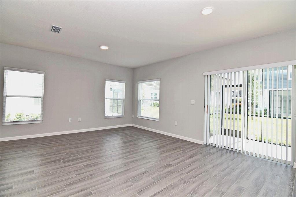 4365 Campsite Loop Orlando, FL 32824 - Photo 7 of 42