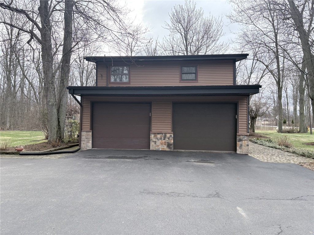 4820 Fox Road Farmington, NY 14522 - Photo 25 of 26 Attached 2 Car Garage
