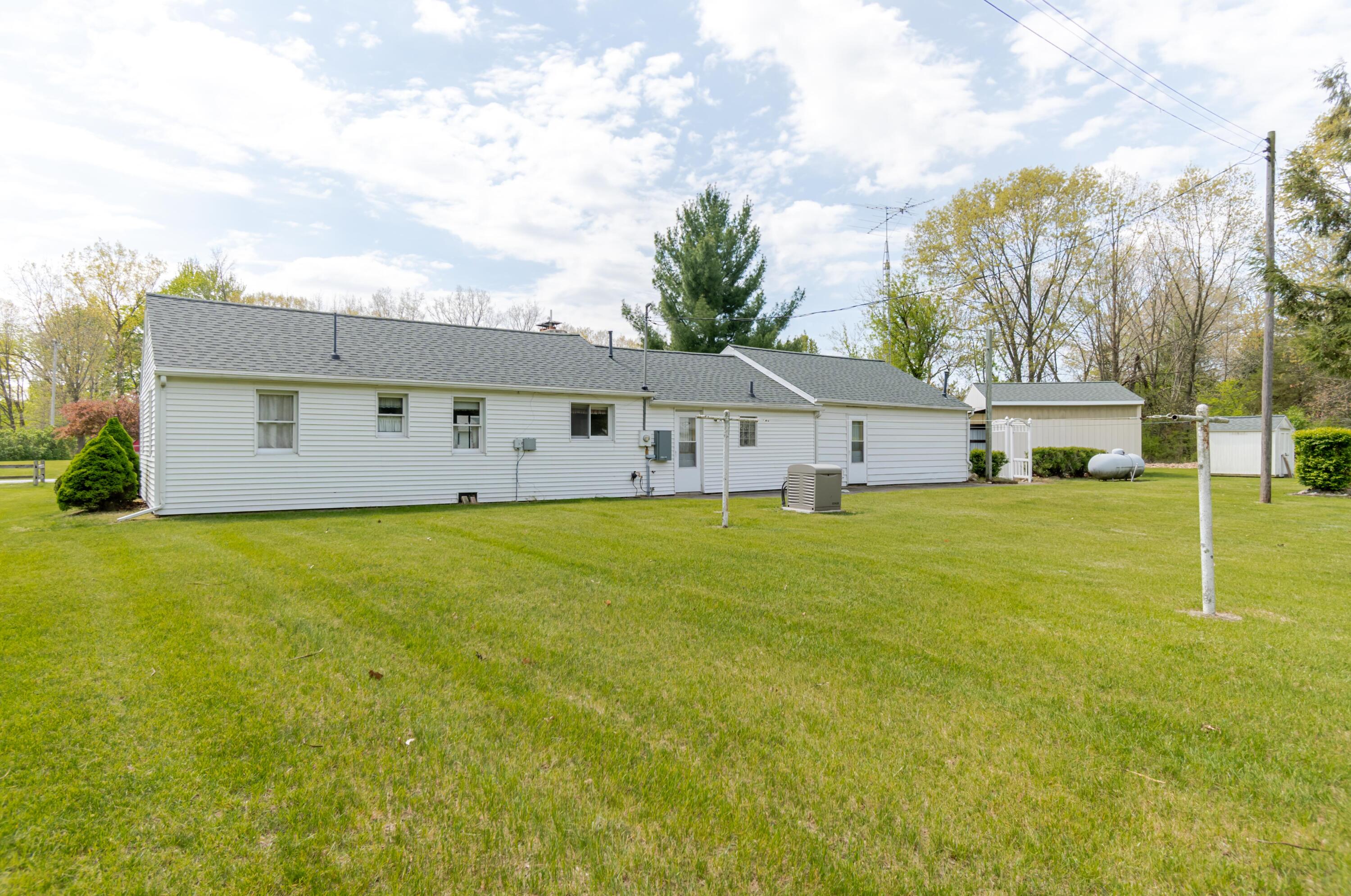 7446 Cement City Road Brooklyn, MI 49230 - Photo 4 of 26 7446 Cement City-27 - Copy