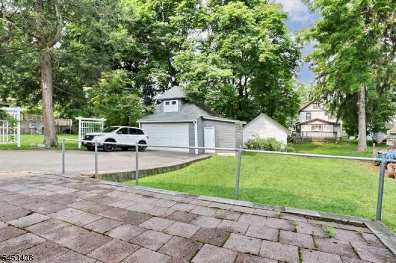 120 Liberty Street Ridgewood, NJ 07450 - Photo 26 of 26 Gallery Image 26