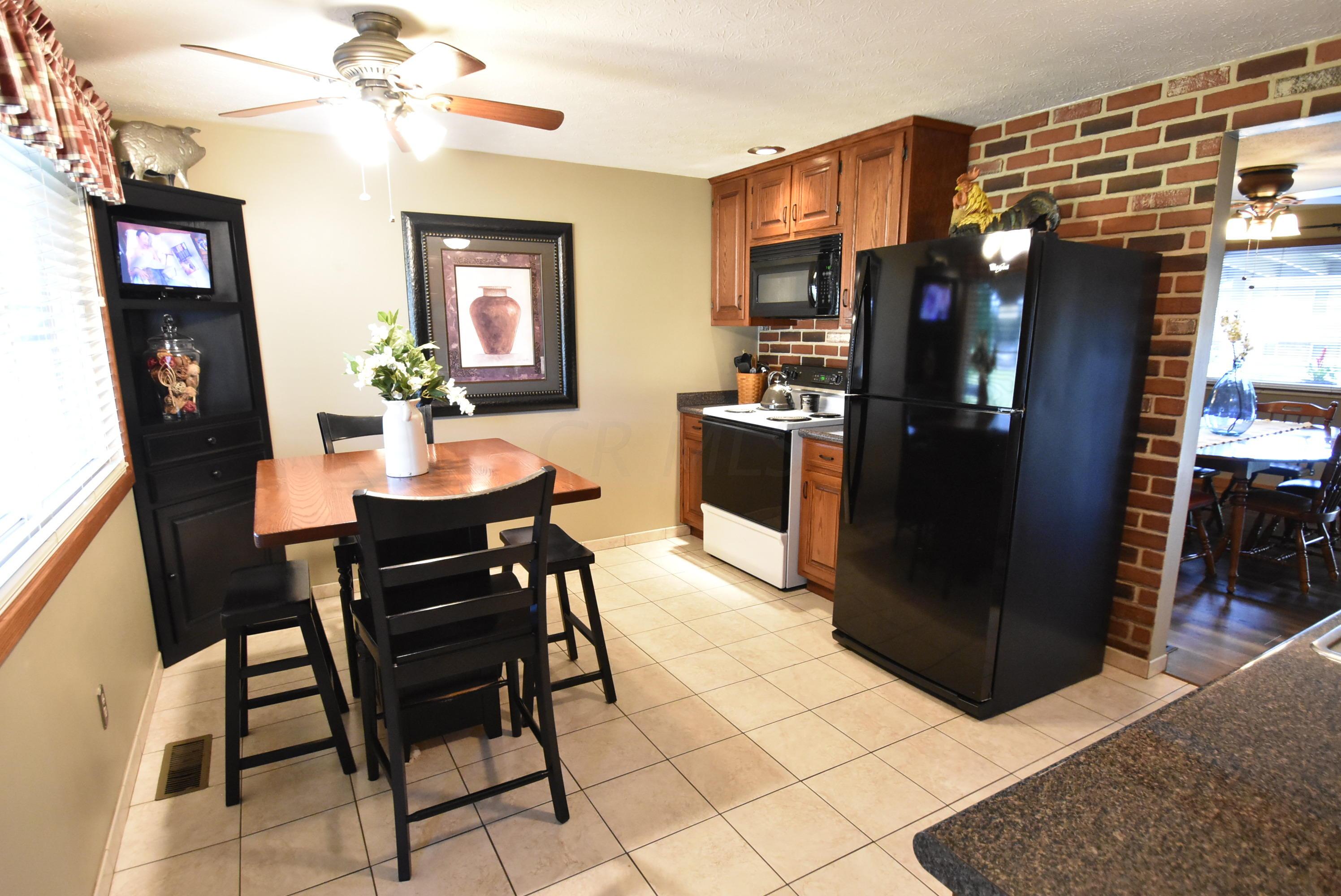 1867 Brookfield Road Columbus, OH 43229 - Photo 13 of 43 Gallery Image 13