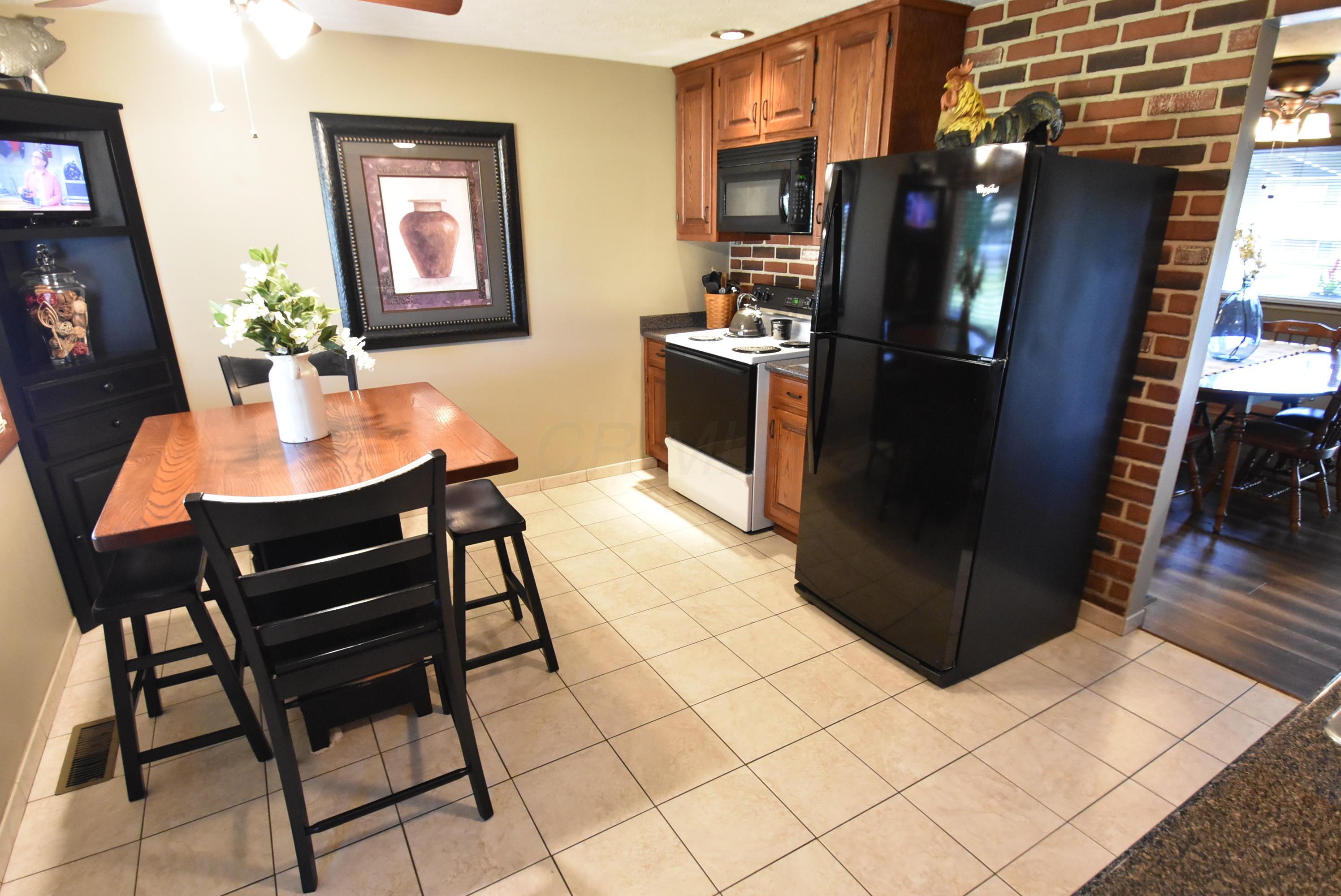 1867 Brookfield Road Columbus, OH 43229 - Photo 14 of 43 Gallery Image 14