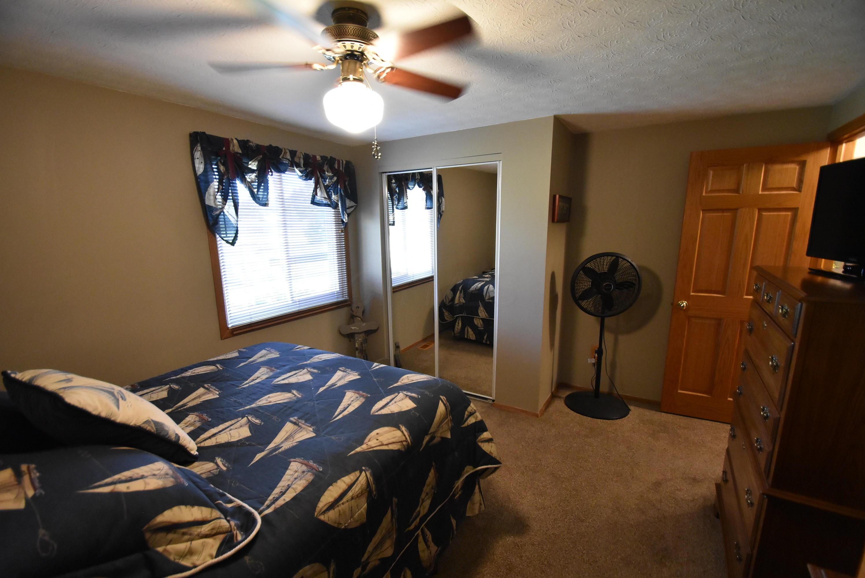 1867 Brookfield Road Columbus, OH 43229 - Photo 31 of 43 Gallery Image 31