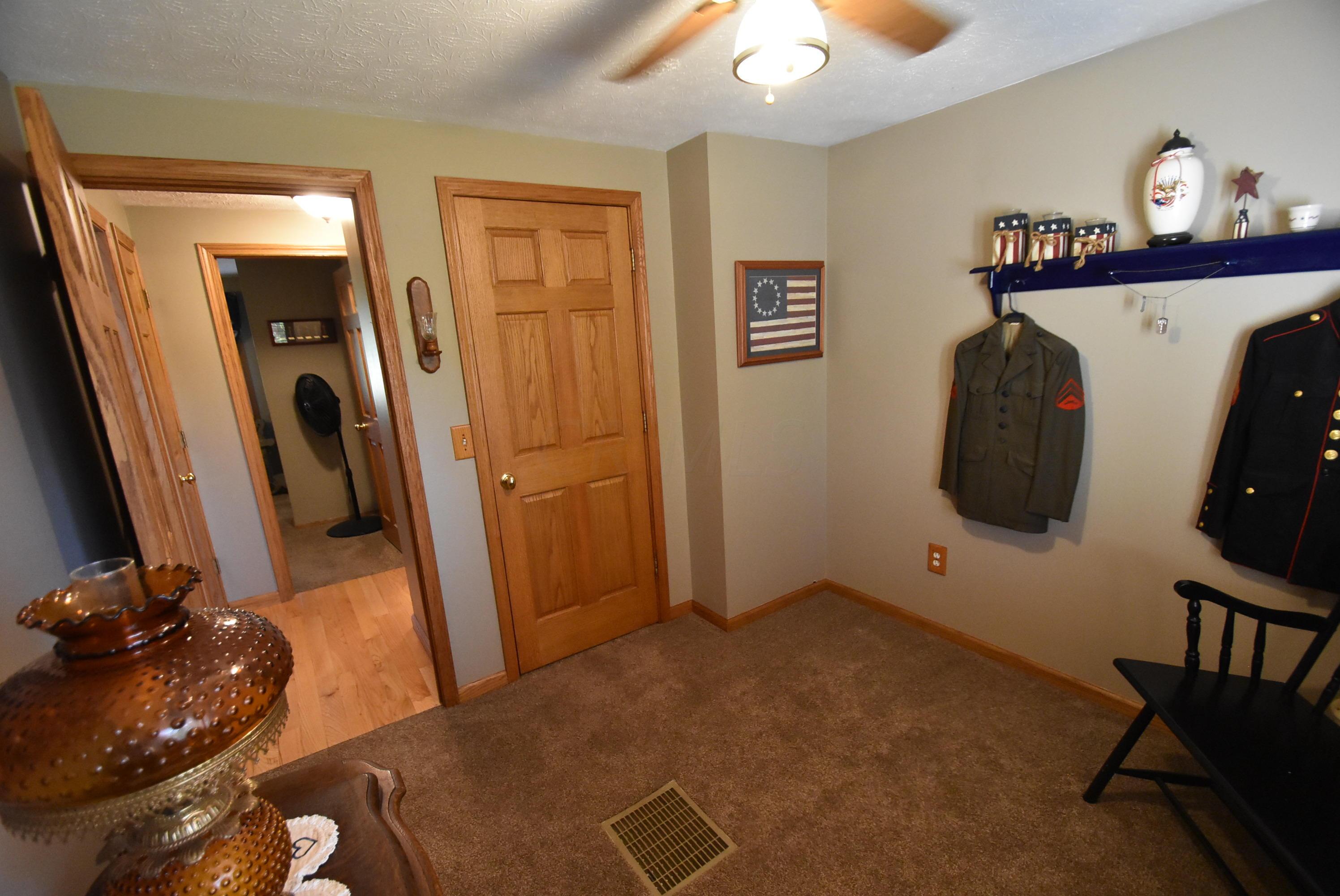1867 Brookfield Road Columbus, OH 43229 - Photo 35 of 43 Gallery Image 35