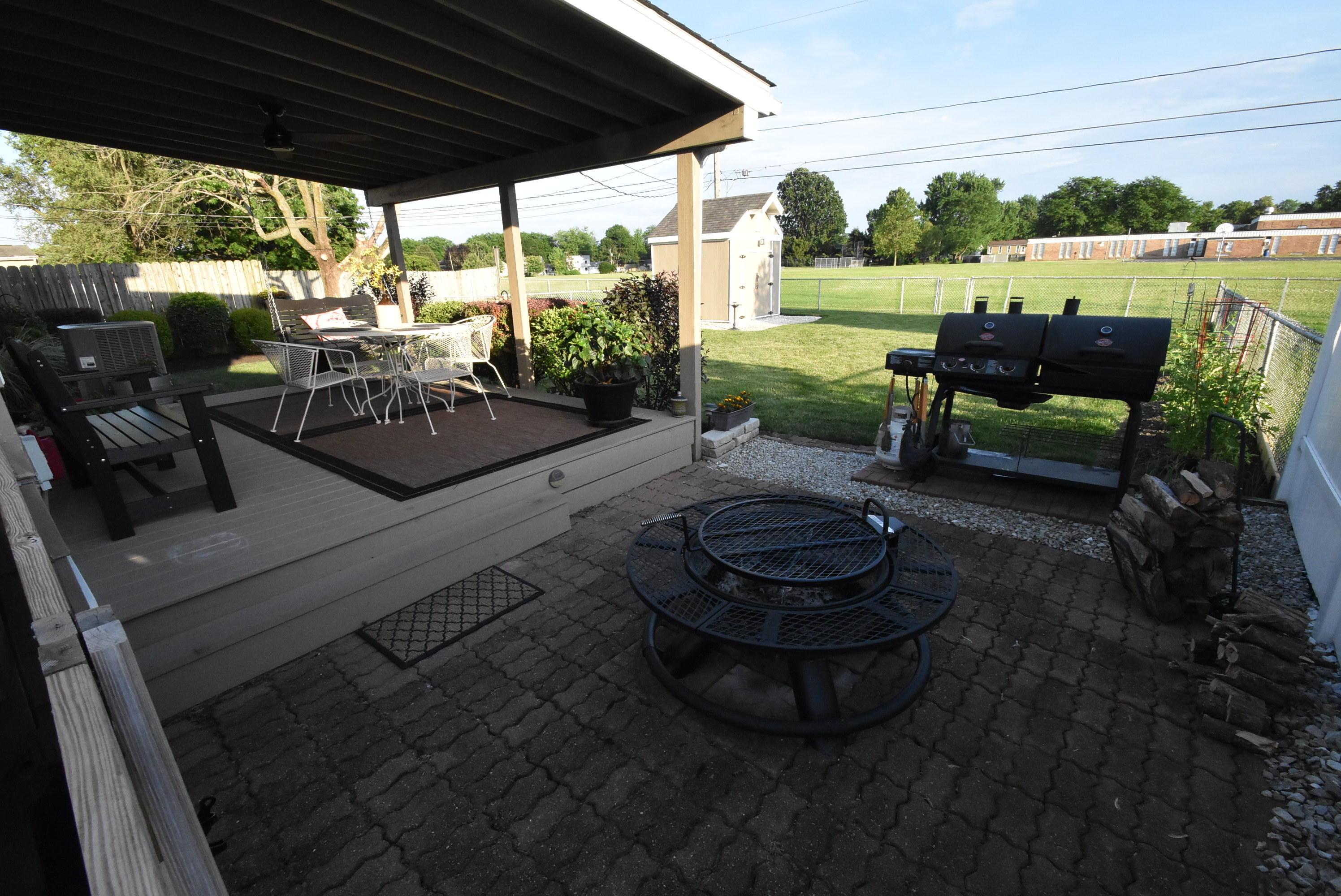 1867 Brookfield Road Columbus, OH 43229 - Photo 6 of 43 Gallery Image 6