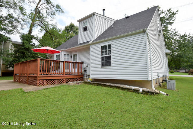 8821 Gutenberg Road Louisville, KY 40299 - Photo 8 of 45 DSC_0147