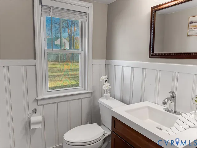 $425,000 | 2302 Pleasant Run Drive, Henrico, VA 23238