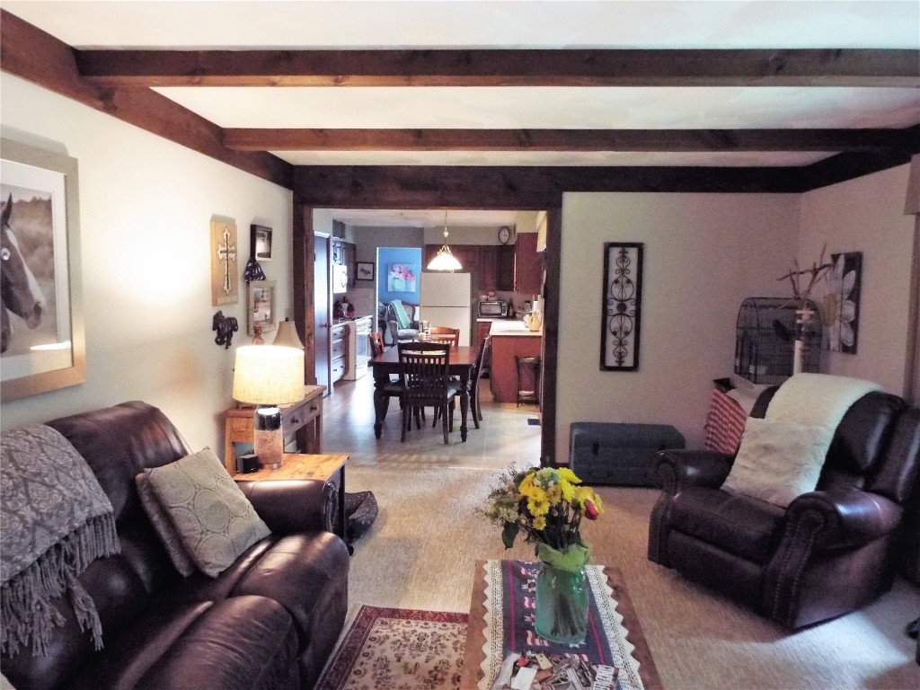77 Coventry Road Endicott, NY 13760 - Photo 5 of 26 Gallery Image 5