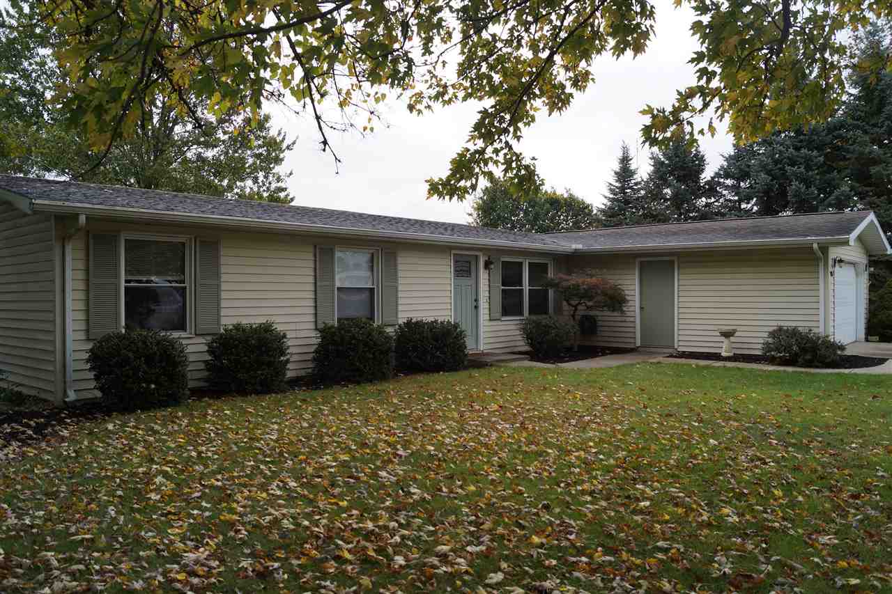 2118 South Packerton Road Warsaw, IN 46580 - Photo 3 of 15 Gallery Image 3