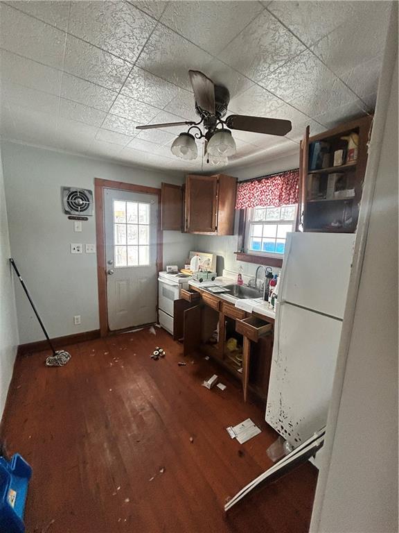 3079 McClelland Avenue New Castle, PA 16101 - Photo 7 of 8