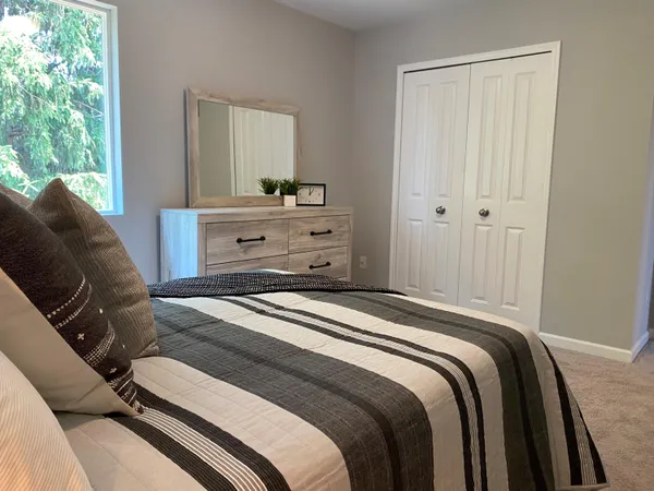 $323,999 | 1027 Rebecca Street, Unit 14, Marshall, MI 49068