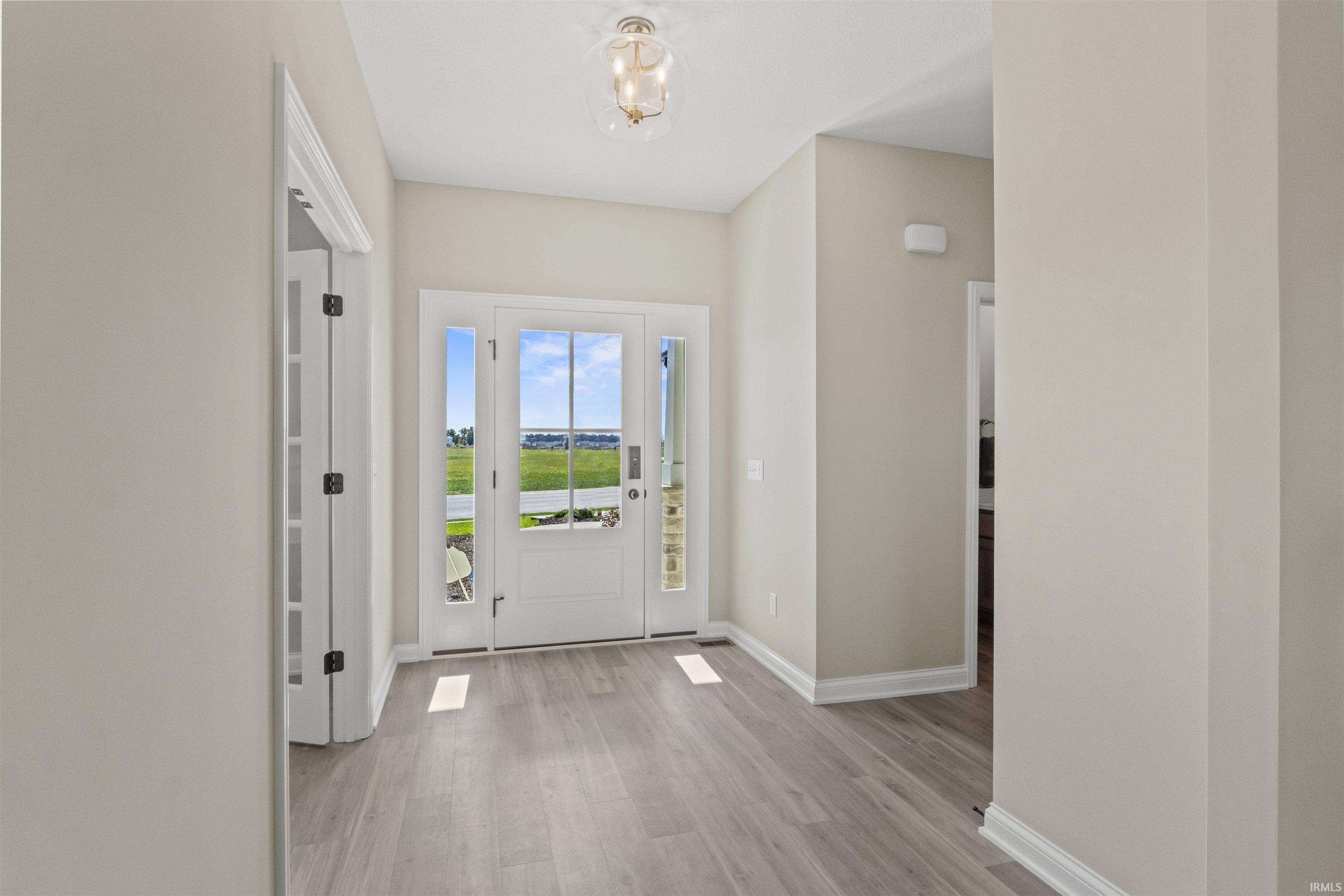 12616 Memory Lane Fort Wayne, IN 46818 - Photo 24 of 28