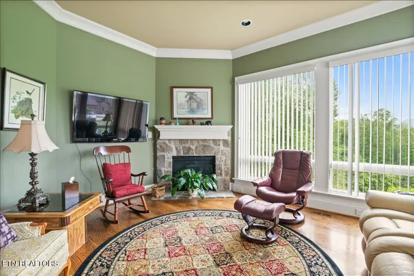 $929,000 | 757 Indian Mountain Road, Jellico, TN 37762