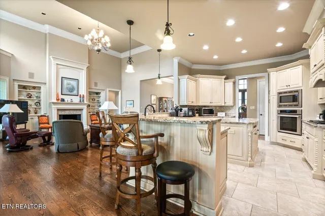 $929,000 | 757 Indian Mountain Road, Jellico, TN 37762