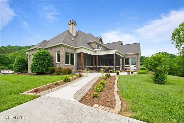 $929,000 | 757 Indian Mountain Road, Jellico, TN 37762